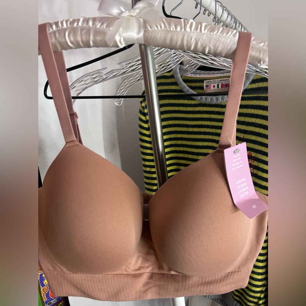 H&M Muave brown Soft Adjustable padded seamless no-wire balconate bra